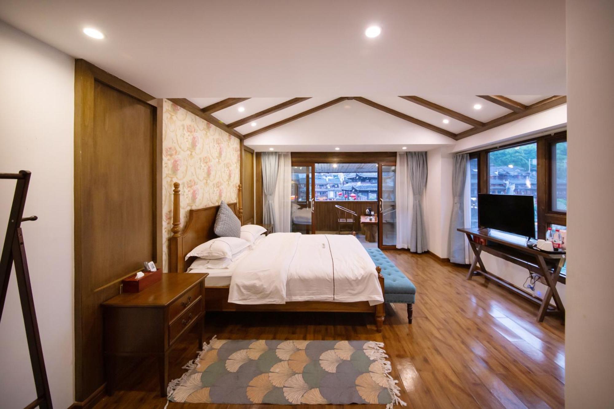 Fenghuang Slowly Time Inn Luaran gambar
