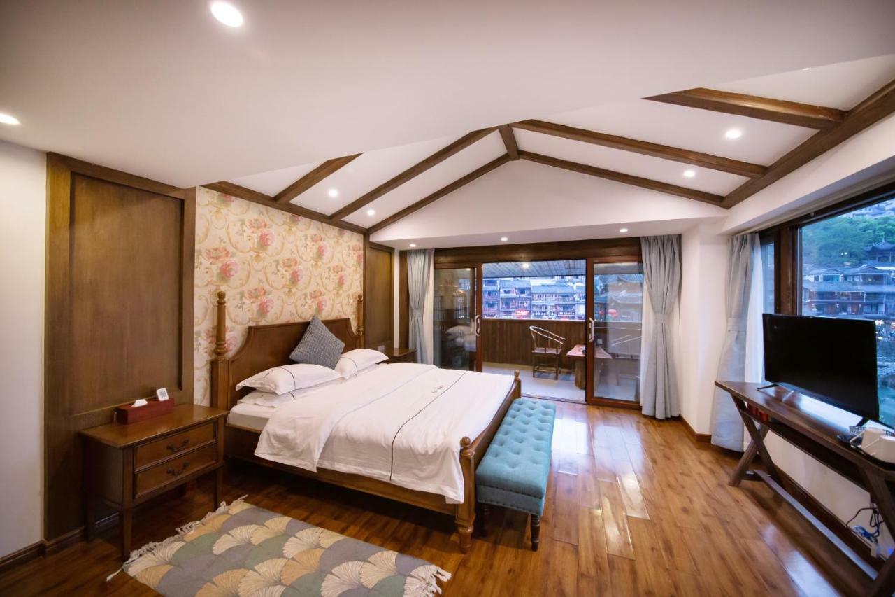 Fenghuang Slowly Time Inn Luaran gambar