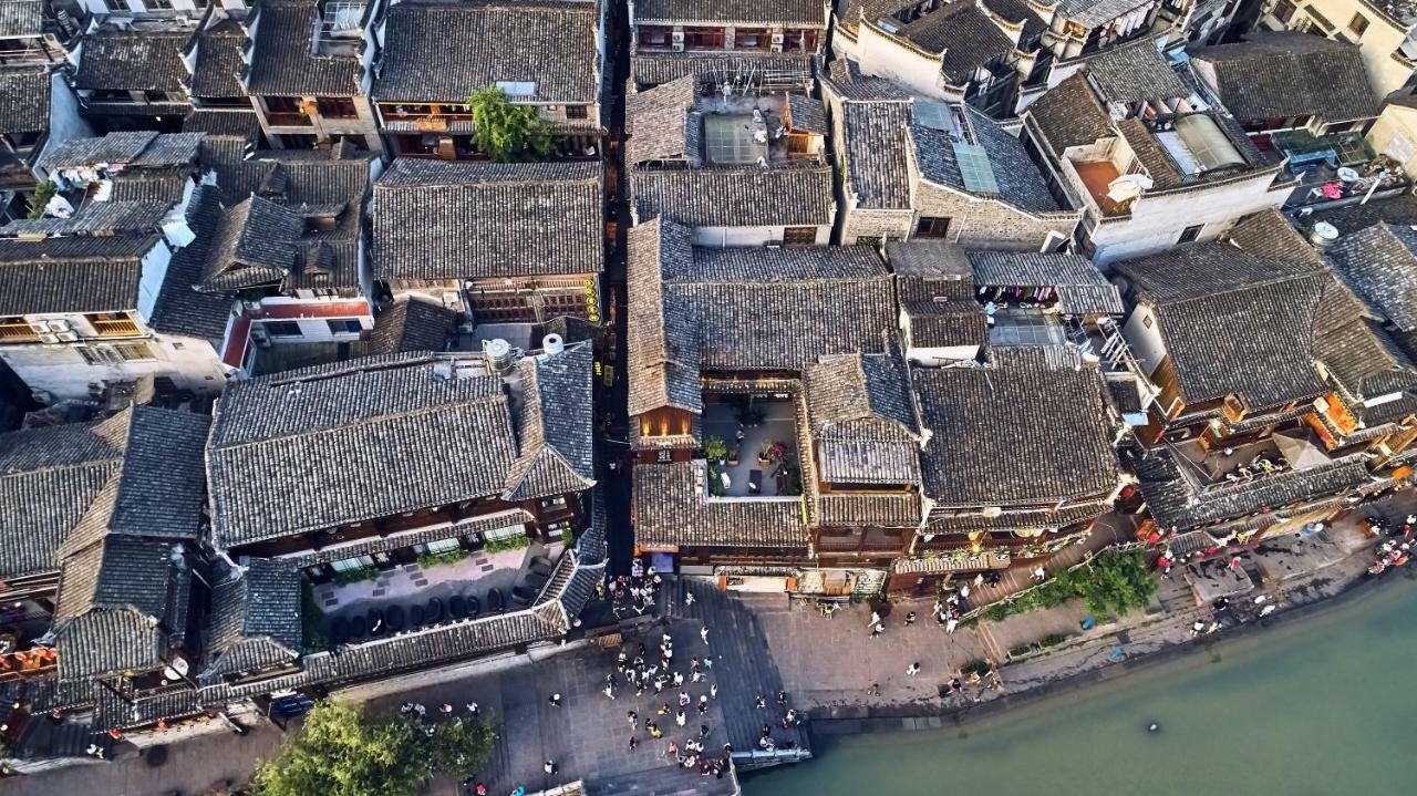 Fenghuang Slowly Time Inn Luaran gambar