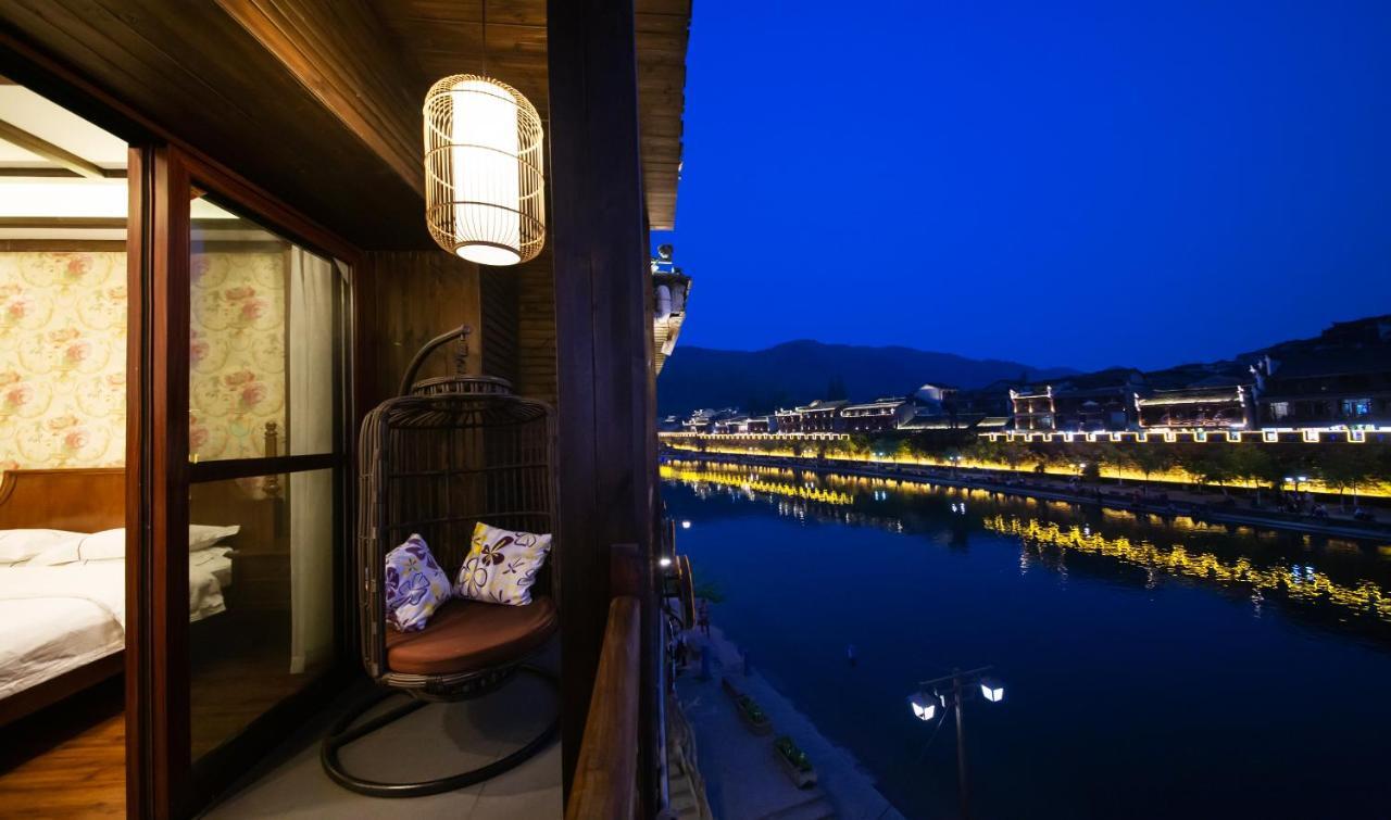Fenghuang Slowly Time Inn Luaran gambar